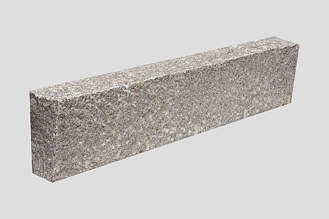 Granit hellgrau 12x25 1